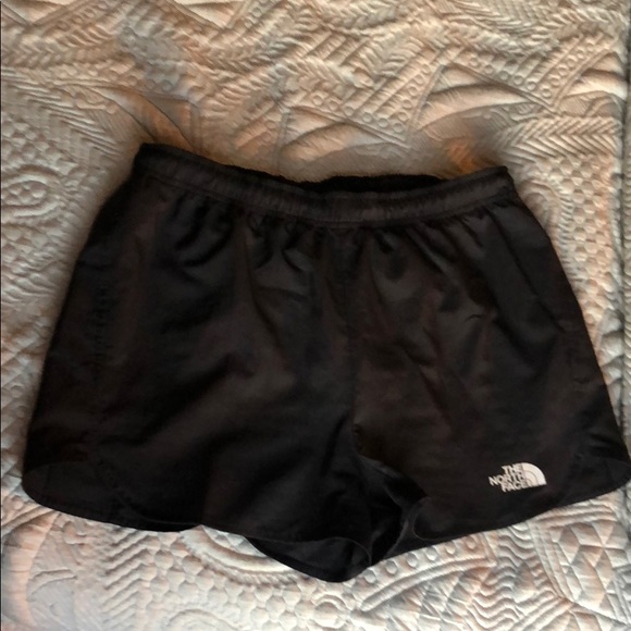 North Face - SHORT DE COURSE ACTIVE TRAIL - Picture 2 of 6